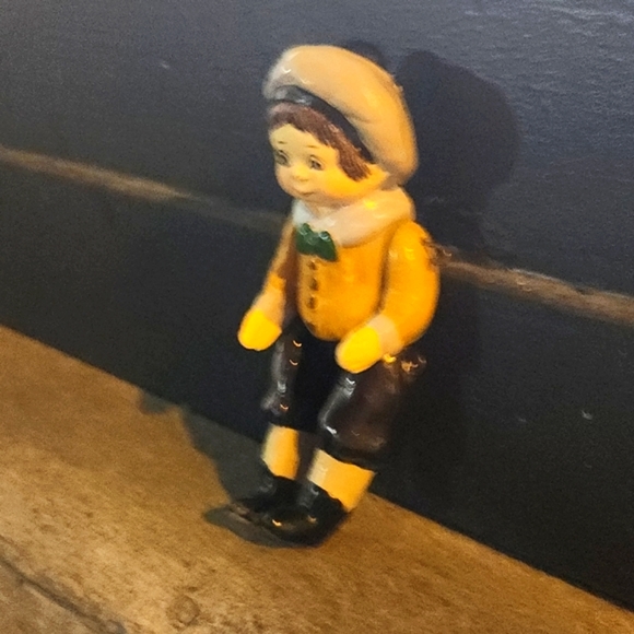 Marionette Boy from the Pinocchio story. Approximately 3 1/2" Tall. - Picture 4 of 14